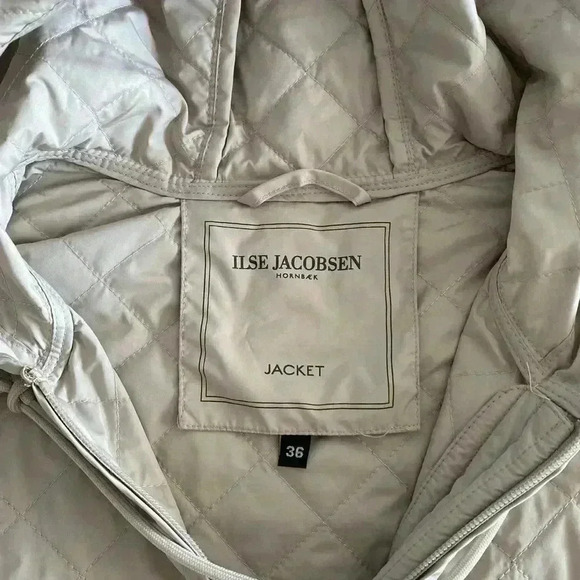 Ilse Jacobsen Packable Quilted Hooded Bomber Jacket Cream Size US 6 Minimalist - Picture 5 of 16